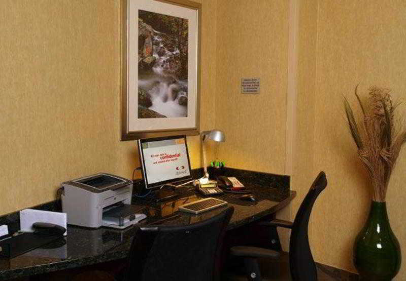 Springhill Suites פיג'ן פורג' מראה חיצוני תמונה